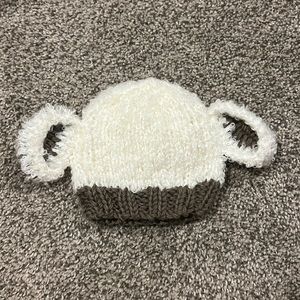 Baby knit beanie